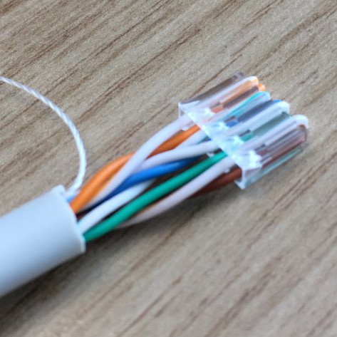 Netzwerkkabel selber machen - Hilfsstück